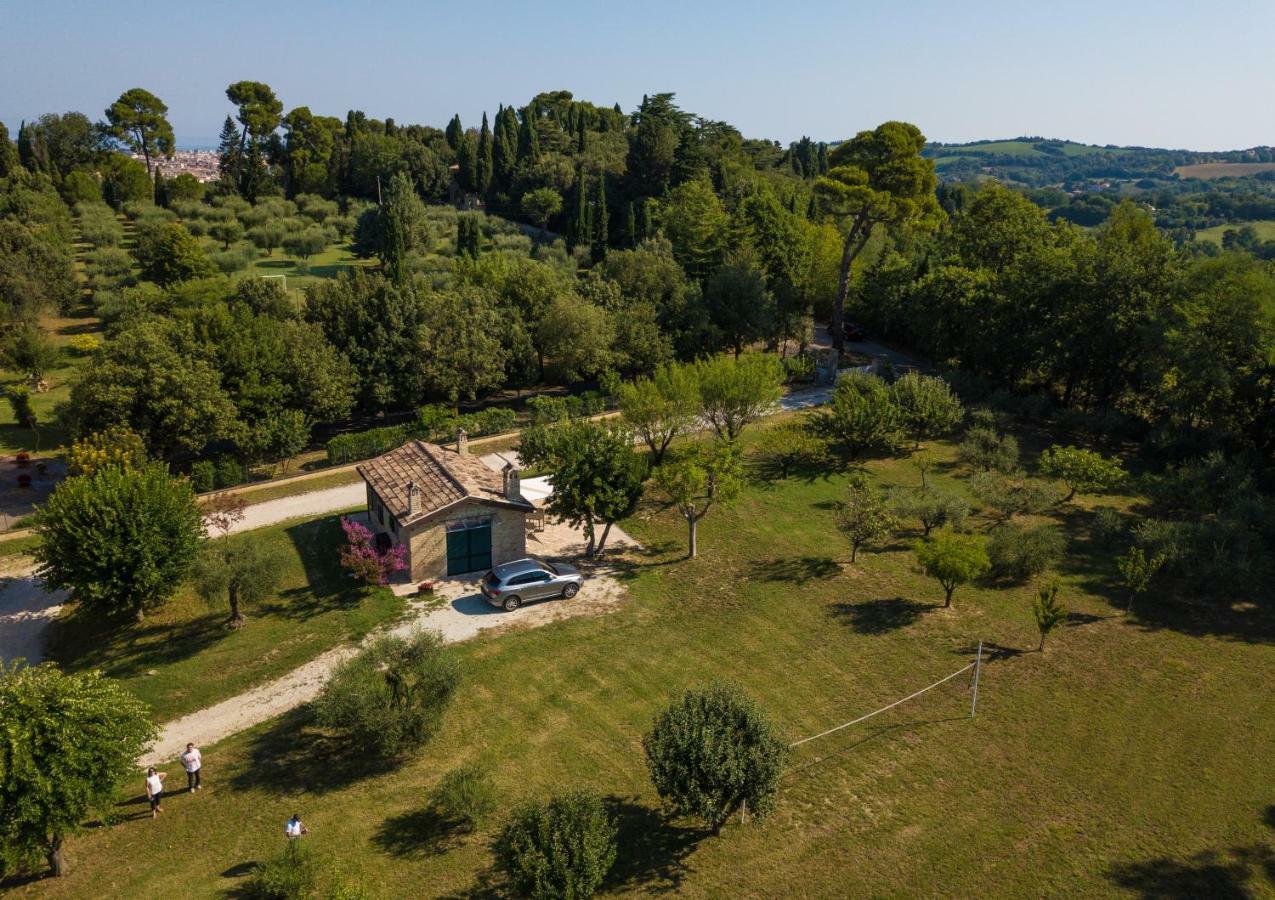 Domus Filmar Villa Pesaro Exteriör bild